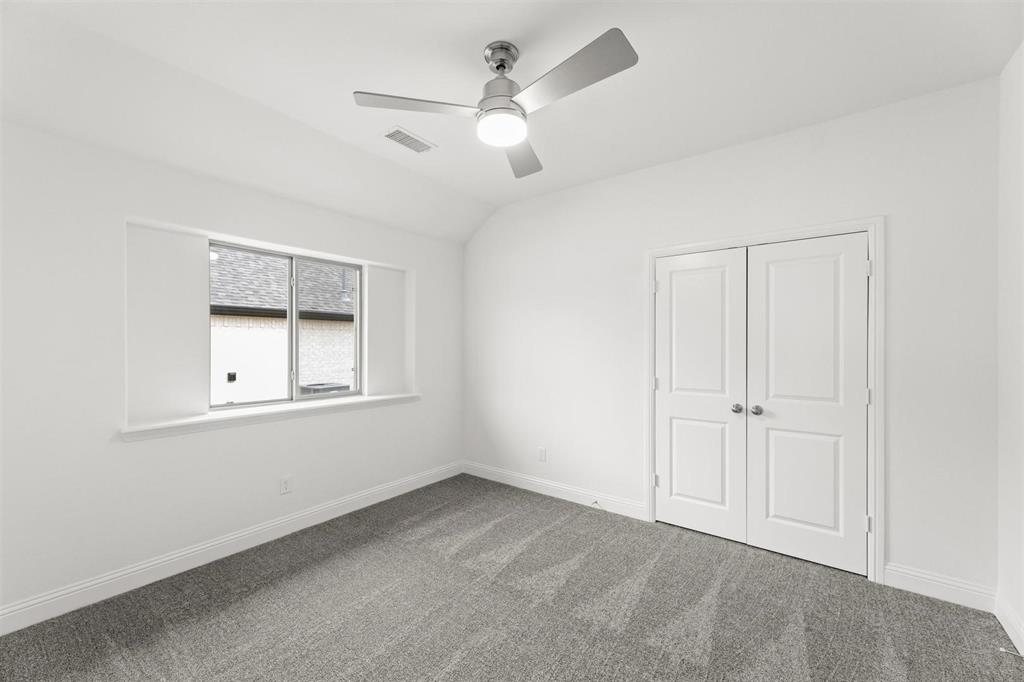 805 Trinity Street Van Alstyne, TX 75495 - Photo 17 of 17 Southlake_Representative Photo_18
