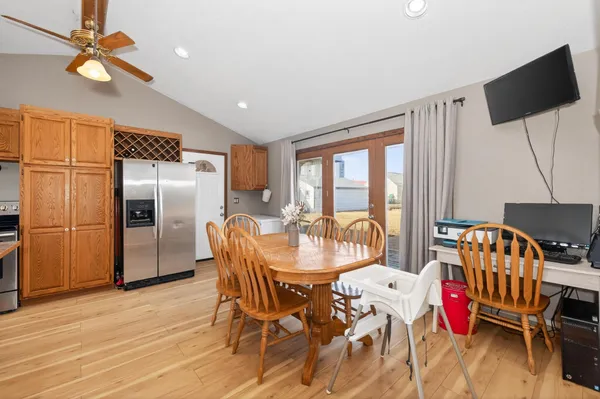 $189,000 | 213 1st Street East, Hunter, ND 58048