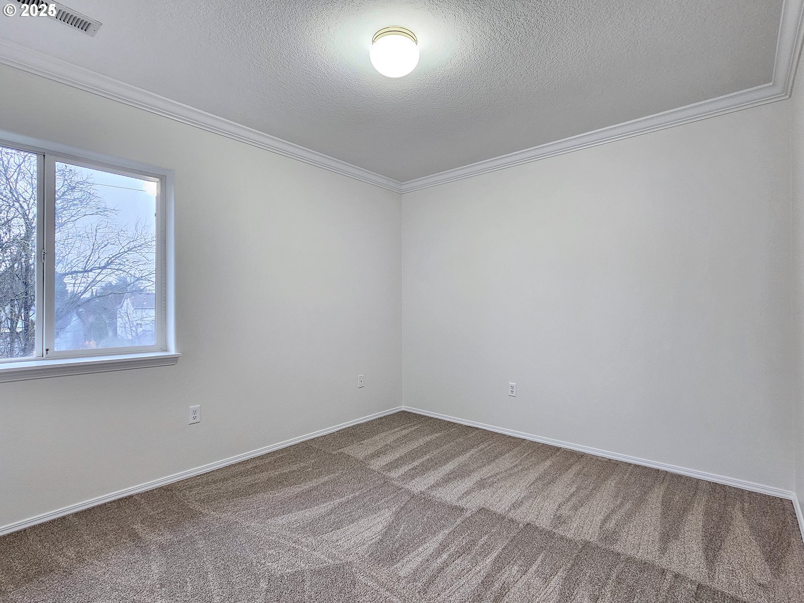 8754 Southwest Wakkila Terrace Beaverton, OR 97007 - Photo 13 of 19 a view of empty room