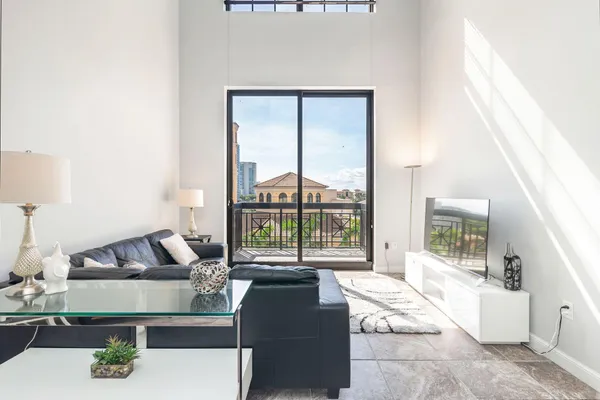 $3,200 | 801 South Olive Avenue, Unit 414, West Palm Beach, FL 33401