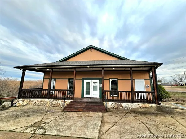 $475,000 | 473 W Highway, Eldon, MO 65026