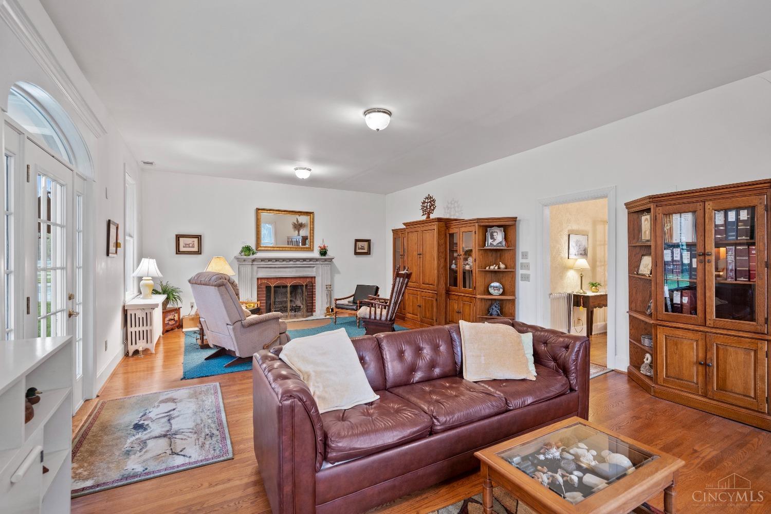 890 Wards Corner Road Loveland, OH 45140 - Photo 5 of 62 Gallery Image 5