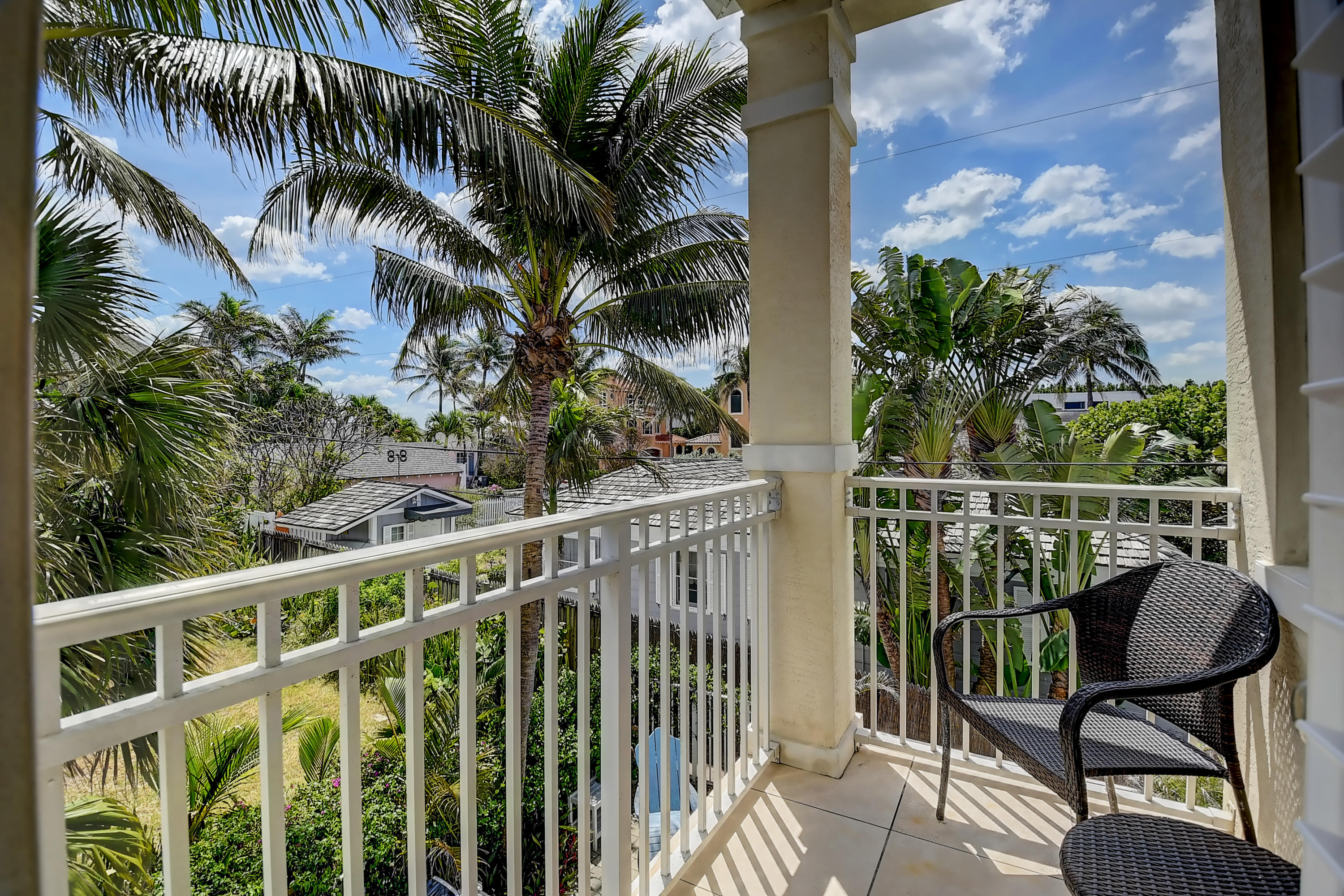1120 Ocean Terrace Delray Beach, FL 33483 - Photo 28 of 47 a view of a chair and table in the balcony