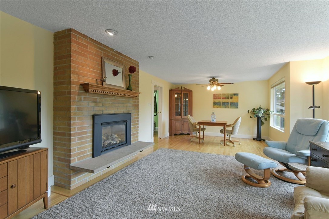 21708 3rd Avenue Southeast Bothell, WA 98021 - Photo 5 of 21