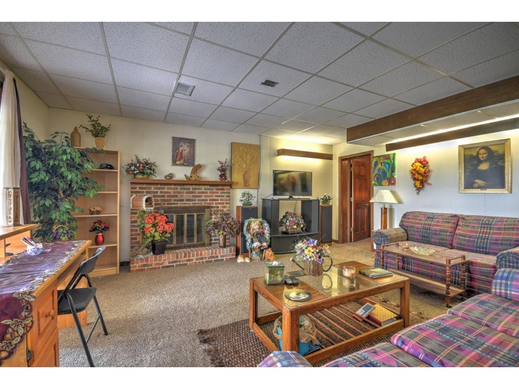 614 Opie Arnold Road Limestone, TN 37681 - Photo 18 of 36 Living Room
