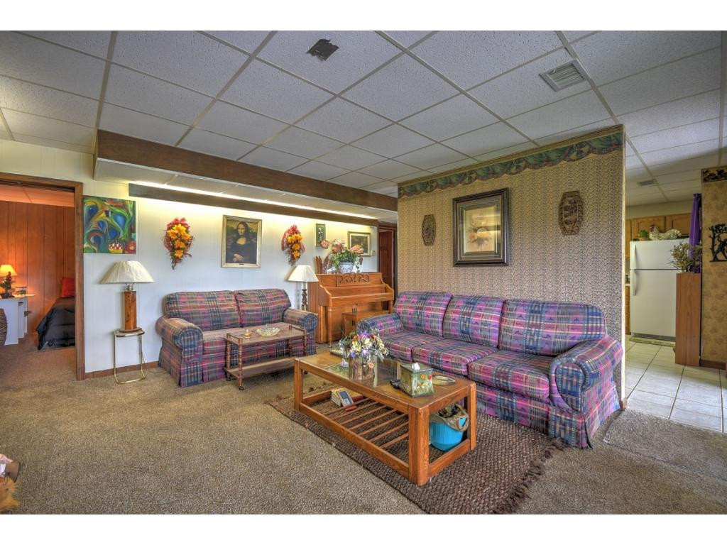 614 Opie Arnold Road Limestone, TN 37681 - Photo 19 of 36 Living Room