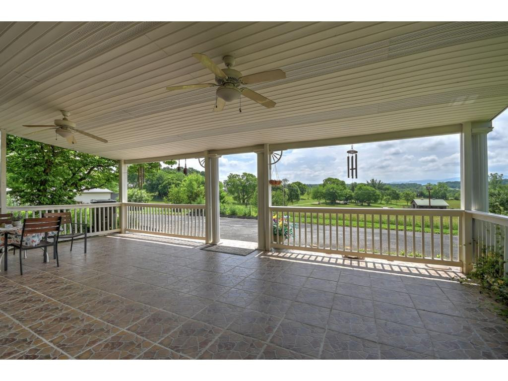 614 Opie Arnold Road Limestone, TN 37681 - Photo 5 of 36 Front Patio