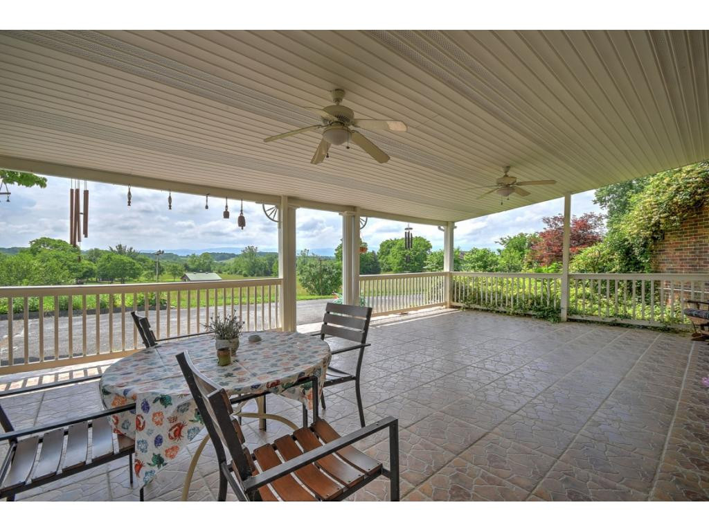 614 Opie Arnold Road Limestone, TN 37681 - Photo 7 of 36 Front Patio