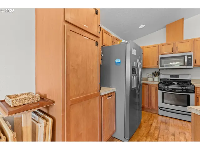 $735,000 | 579 South Schooner Creek Road, Lincoln City, OR 97367