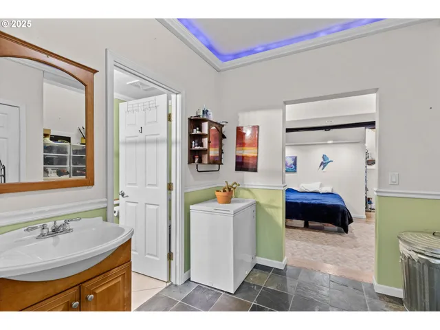 $735,000 | 579 South Schooner Creek Road, Lincoln City, OR 97367