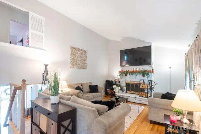 $565,000 | 21 Rieder Road, Spotswood, NJ 08884