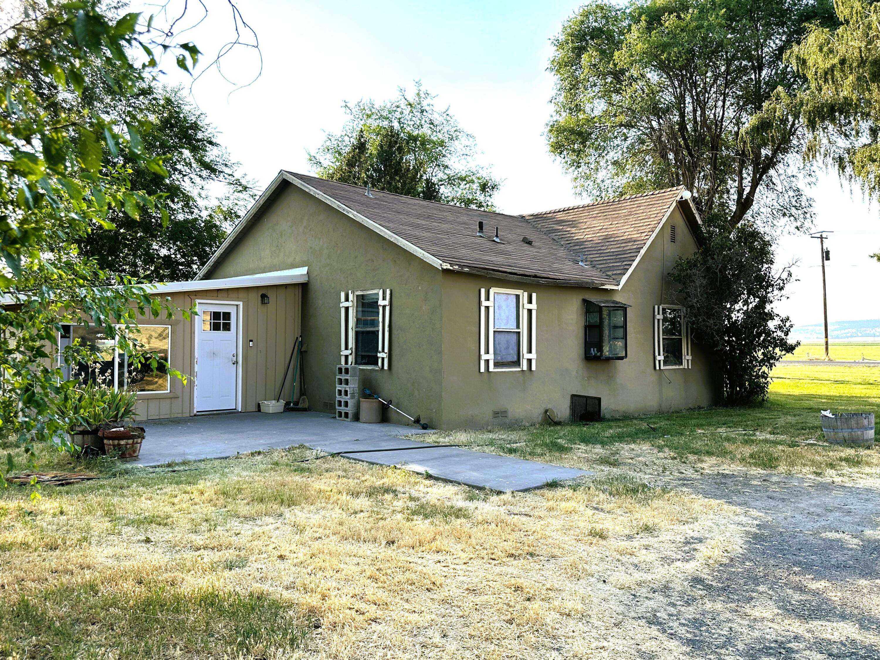 29828 Micka Road Malin, OR 97632 - Photo 2 of 53 IMG_0259