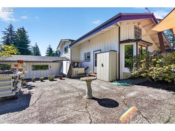 63697 Isthmus Heights Road Coos Bay, OR 97420 - Photo 36 of 45