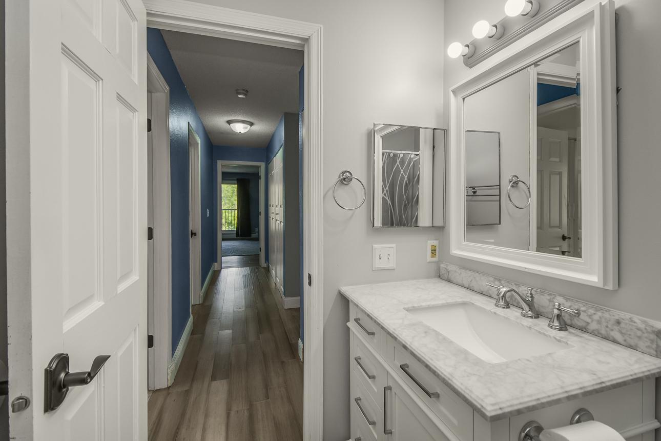 1700 Four Oaks Road, Unit 219 Eagan, MN 55121 - Photo 23 of 35