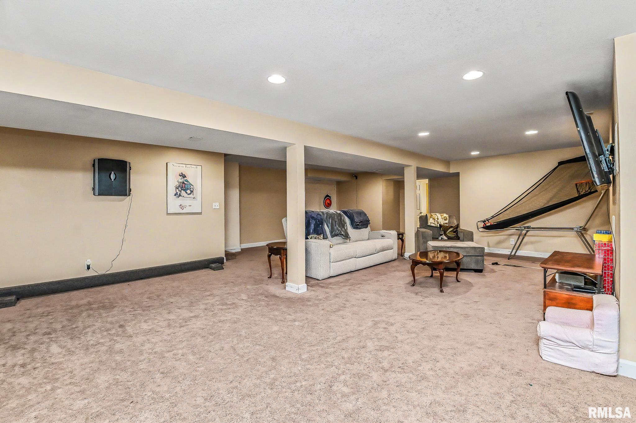 716 Simon Street Washington, IL 61571 - Photo 35 of 45