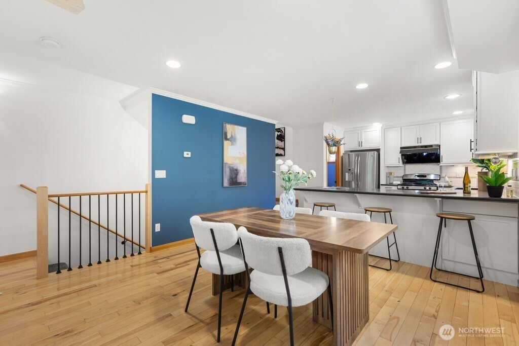 806 North 49th Street Seattle, WA 98103 - Photo 10 of 28