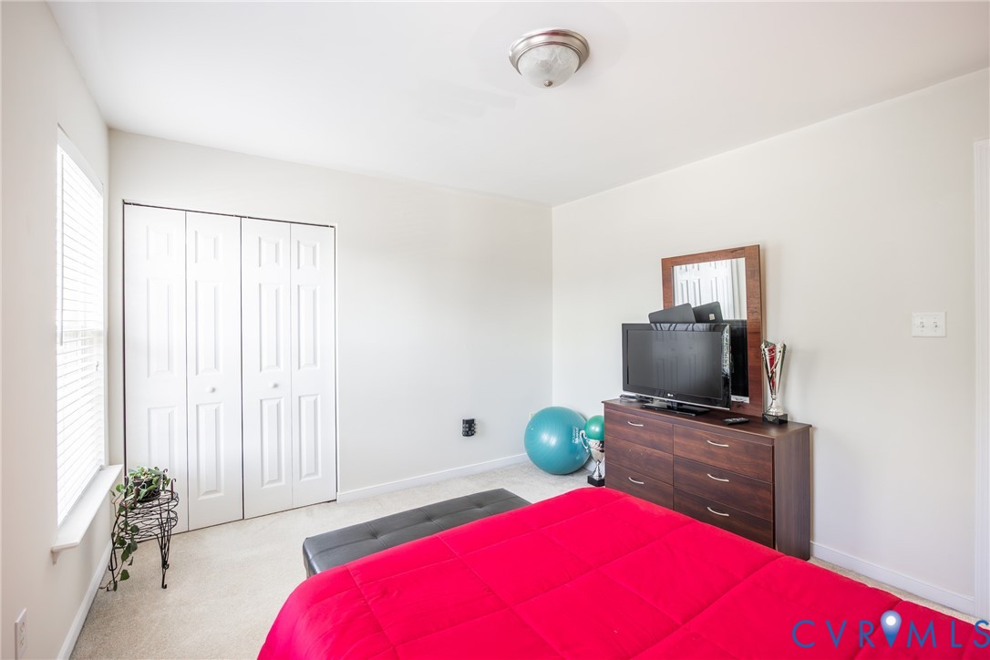 2928 Heather Ridge Drive Henrico, VA 23231 - Photo 26 of 34 Bright room featuring a window with blinds, white