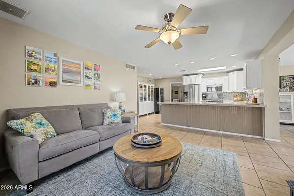 $799,000 | 11822 North 38th Place, Phoenix, AZ 85028