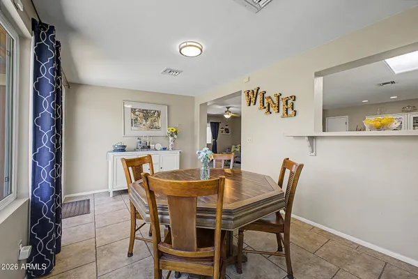 $799,000 | 11822 North 38th Place, Phoenix, AZ 85028