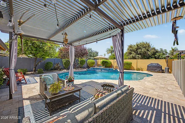 $799,000 | 11822 North 38th Place, Phoenix, AZ 85028