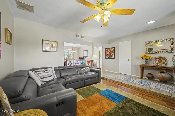 $799,000 | 11822 North 38th Place, Phoenix, AZ 85028