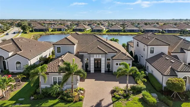 $2,590,000 | 5349 Brookgrove Drive, Sarasota, FL 34238