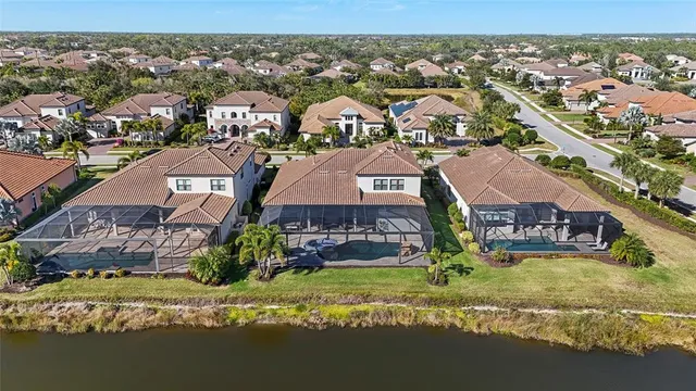 $2,590,000 | 5349 Brookgrove Drive, Sarasota, FL 34238