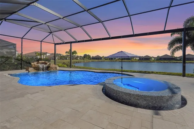 $2,590,000 | 5349 Brookgrove Drive, Sarasota, FL 34238