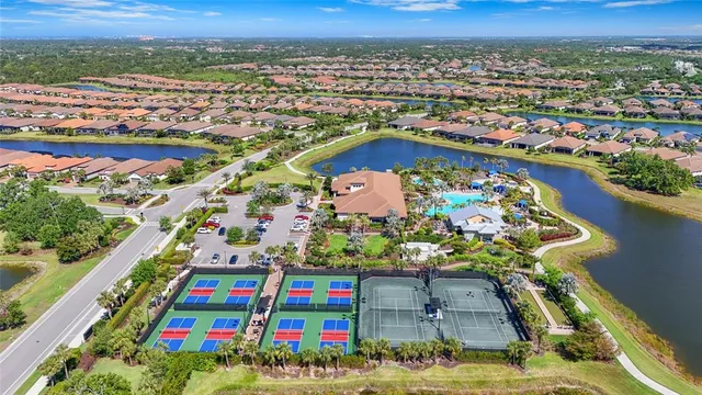 $2,590,000 | 5349 Brookgrove Drive, Sarasota, FL 34238