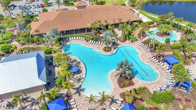 $2,590,000 | 5349 Brookgrove Drive, Sarasota, FL 34238