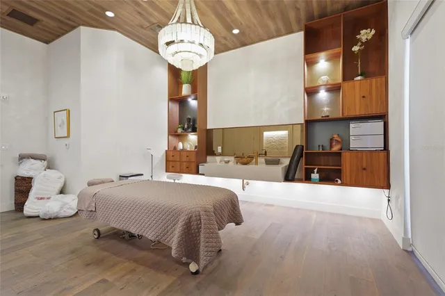 $2,590,000 | 5349 Brookgrove Drive, Sarasota, FL 34238