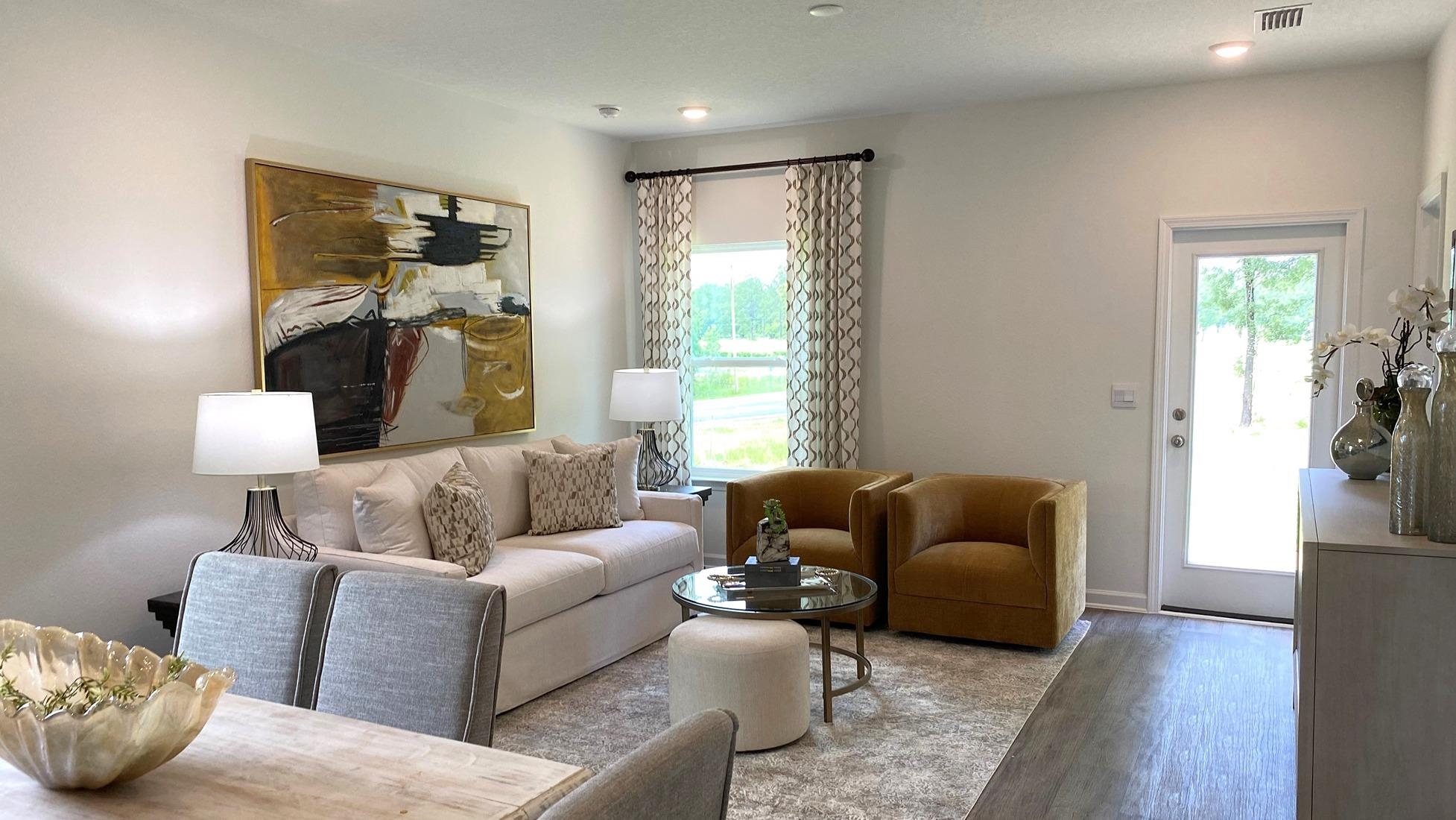 32256 Lexington Drive Daphne, AL 36527 - Photo 13 of 23 Living Room