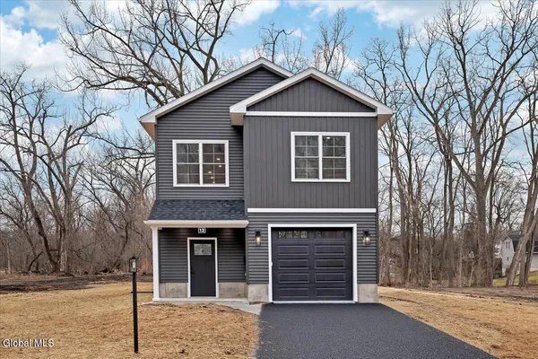 $489,000 | 6 Livingston Avenue, Scotia, NY 12302