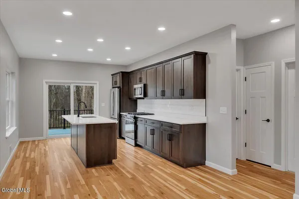 $489,000 | 6 Livingston Avenue, Scotia, NY 12302