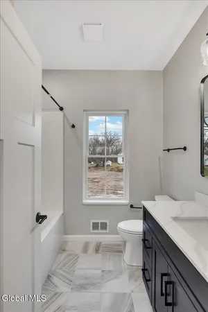 $489,000 | 6 Livingston Avenue, Scotia, NY 12302