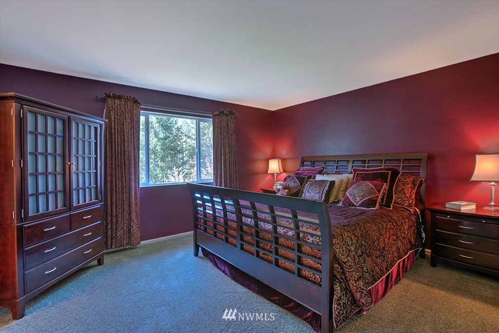 27831 Maple Ridge Way Southeast Maple Valley, WA 98038 - Photo 15 of 22