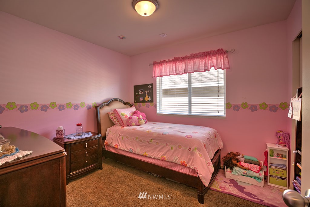 27831 Maple Ridge Way Southeast Maple Valley, WA 98038 - Photo 21 of 22