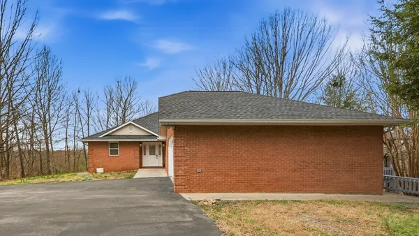 $525,000 | 2520 Sullins Road, Athens, TN 37303