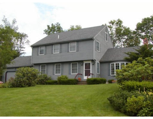 61 Robert Road Stoughton, MA 02072 - Photo 1 of 6 Gallery Image 1