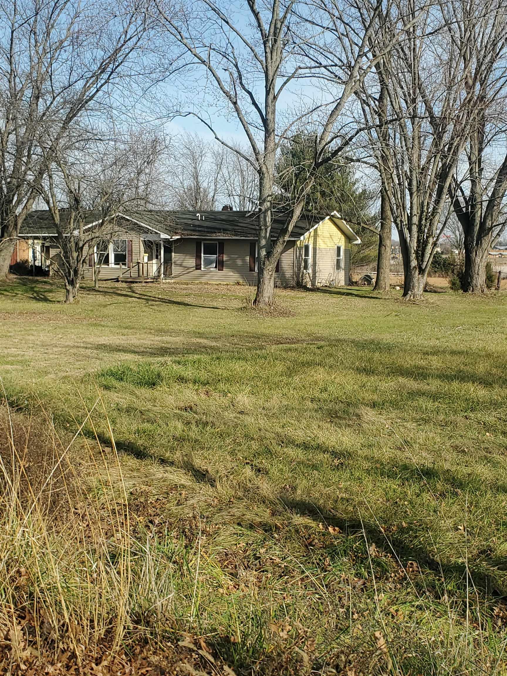 1442 Wessell Road Vincennes, IN 47591 - Photo 3 of 17 Gallery Image 3