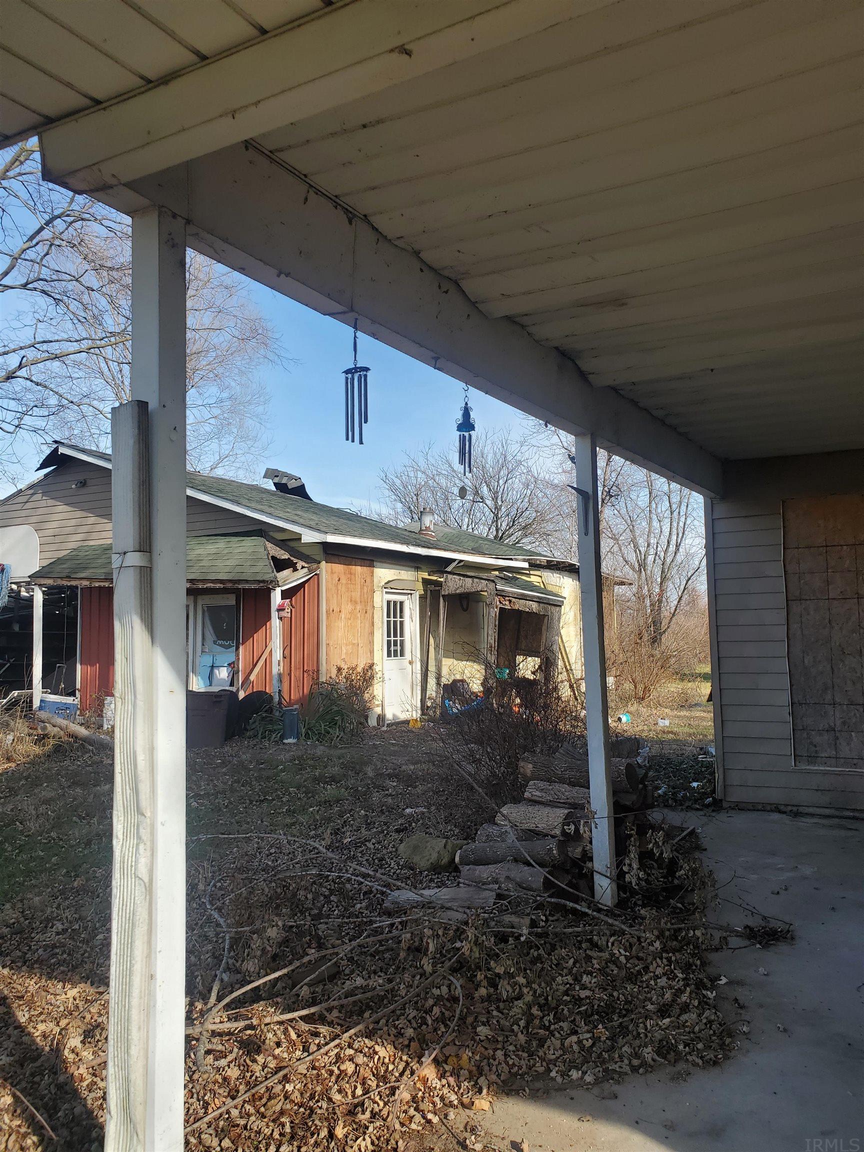 1442 Wessell Road Vincennes, IN 47591 - Photo 4 of 17 Gallery Image 4