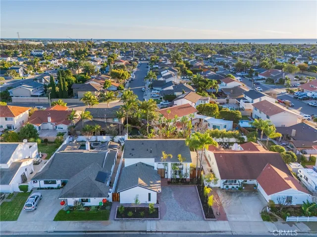 $2,395,000 | 9562 Rockpoint Drive, Huntington Beach, CA 92646