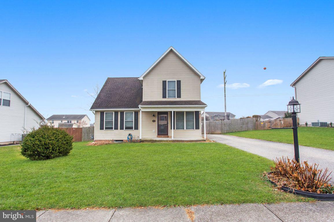 92 Comanche Trail Hanover, PA 17331 - Photo 2 of 25 Gallery Image 2