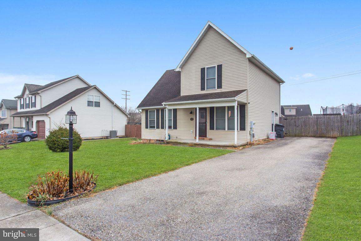 92 Comanche Trail Hanover, PA 17331 - Photo 3 of 25 Gallery Image 3