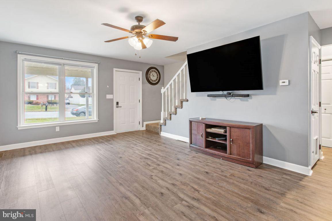 92 Comanche Trail Hanover, PA 17331 - Photo 6 of 25 Gallery Image 6