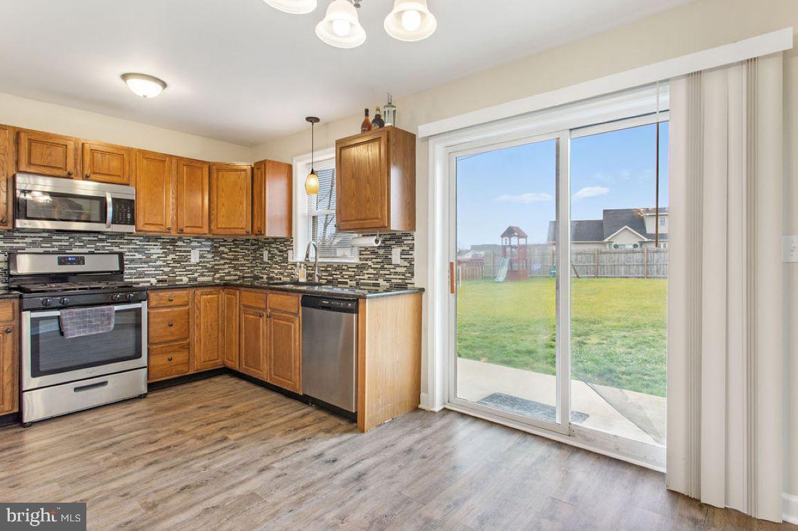 92 Comanche Trail Hanover, PA 17331 - Photo 7 of 25 Gallery Image 7