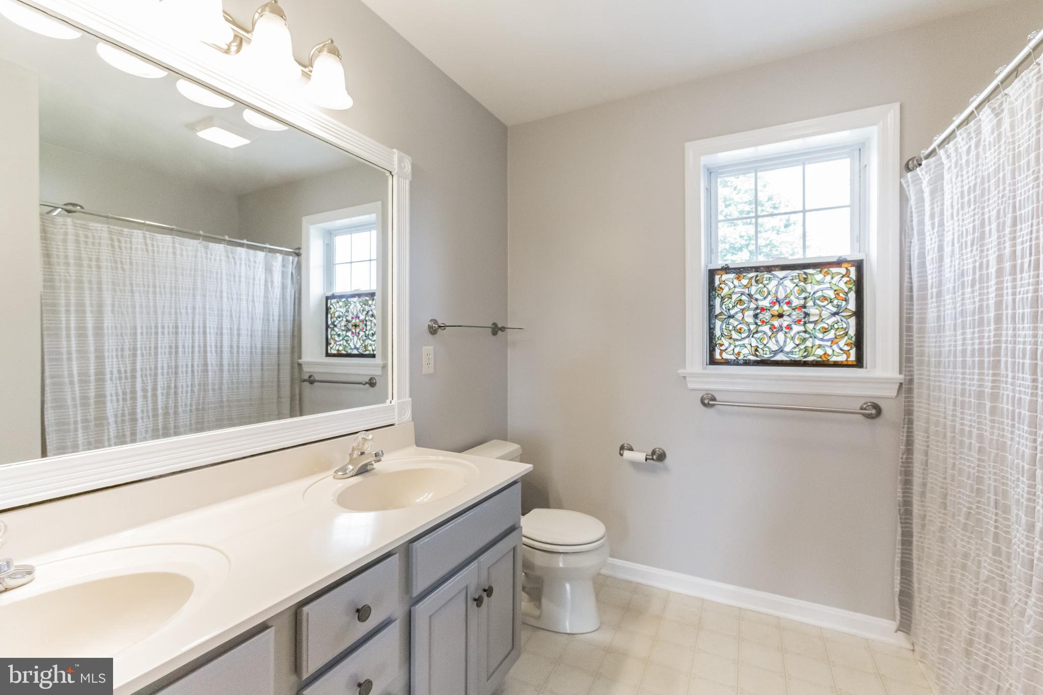 264 Little Britain Road Nottingham, PA 19362 - Photo 17 of 30 Primary Bathroom