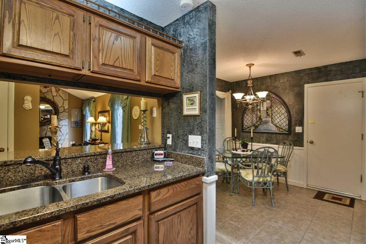 529 Bluebird Lane Greer, SC 29650 - Photo 12 of 30 Gallery Image 12
