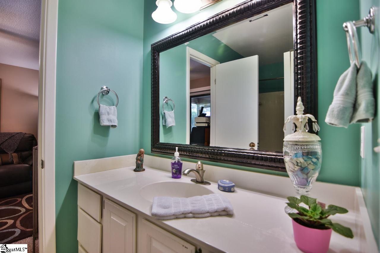 529 Bluebird Lane Greer, SC 29650 - Photo 18 of 30 Gallery Image 18