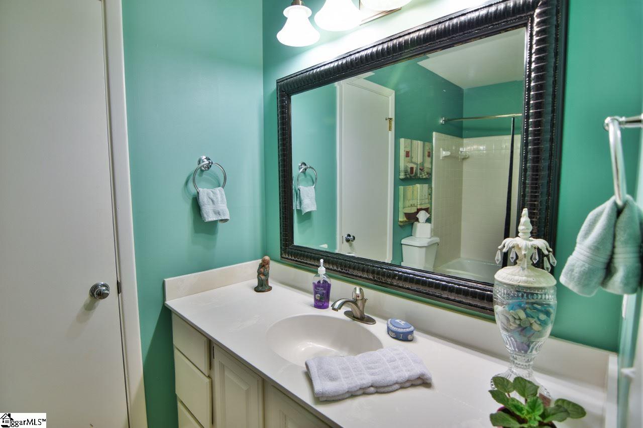 529 Bluebird Lane Greer, SC 29650 - Photo 20 of 30 Gallery Image 20